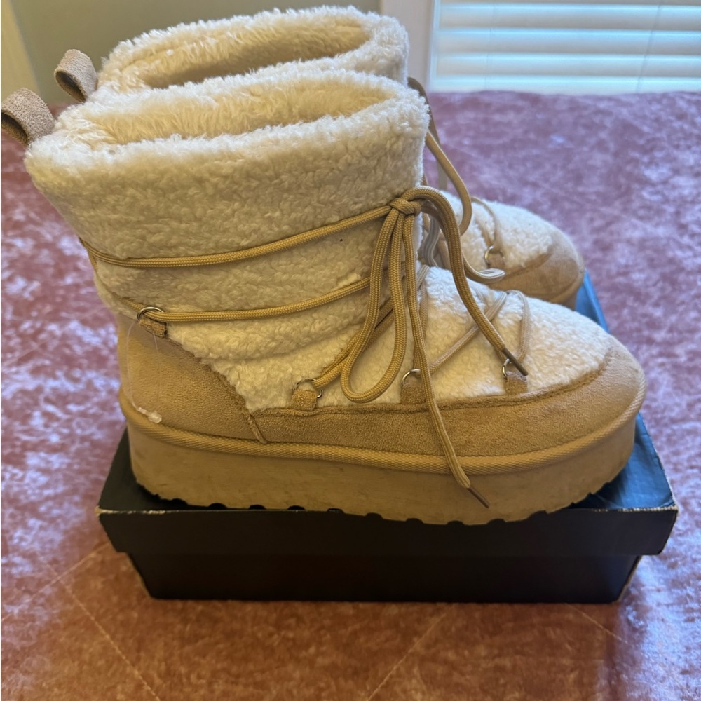 Cozy Cream Winter Boots